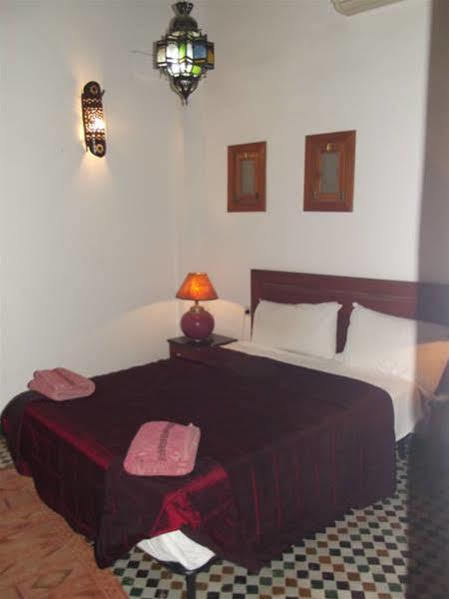 Dar Iman Hotel Fez Buitenkant foto